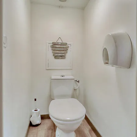 Agreable 2 Pieces Avec Piscine A1b235 Apartment Cannes
